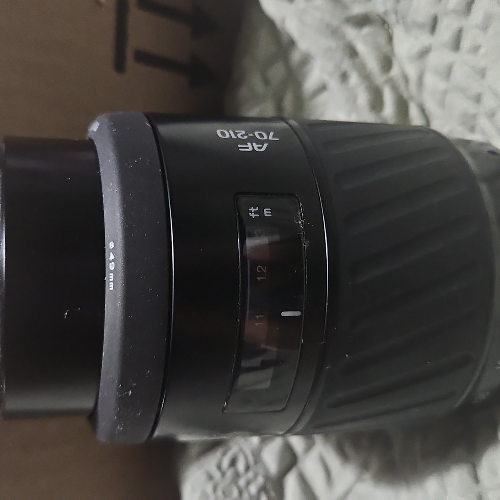 Minolta Camera Lens - Picture 5 of 8